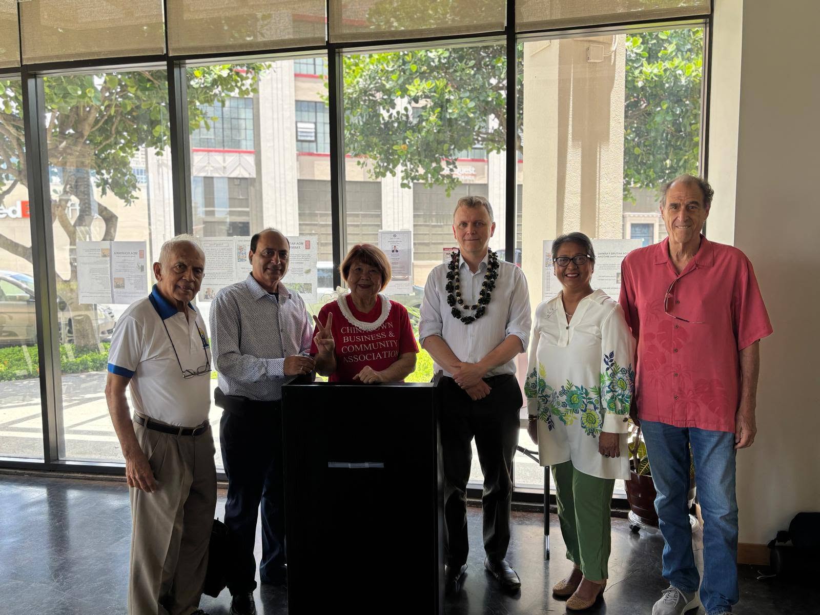 Paul Dziatkowiec with GIIP members and community representatives during the event in Honolulu.